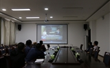 行政第二黨支部組織觀看“以折達(dá)公路問題為案例”警示片，努力推進(jìn)作風(fēng)建設(shè)年教育活動(dòng)